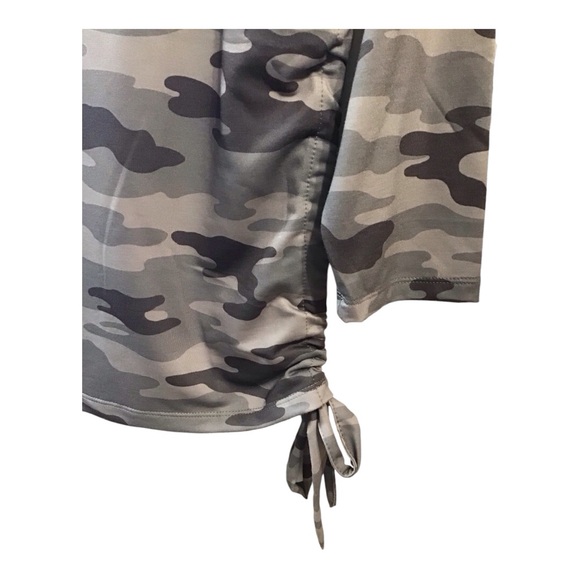 Sportelle Camo Shirt - Picture 3 of 6